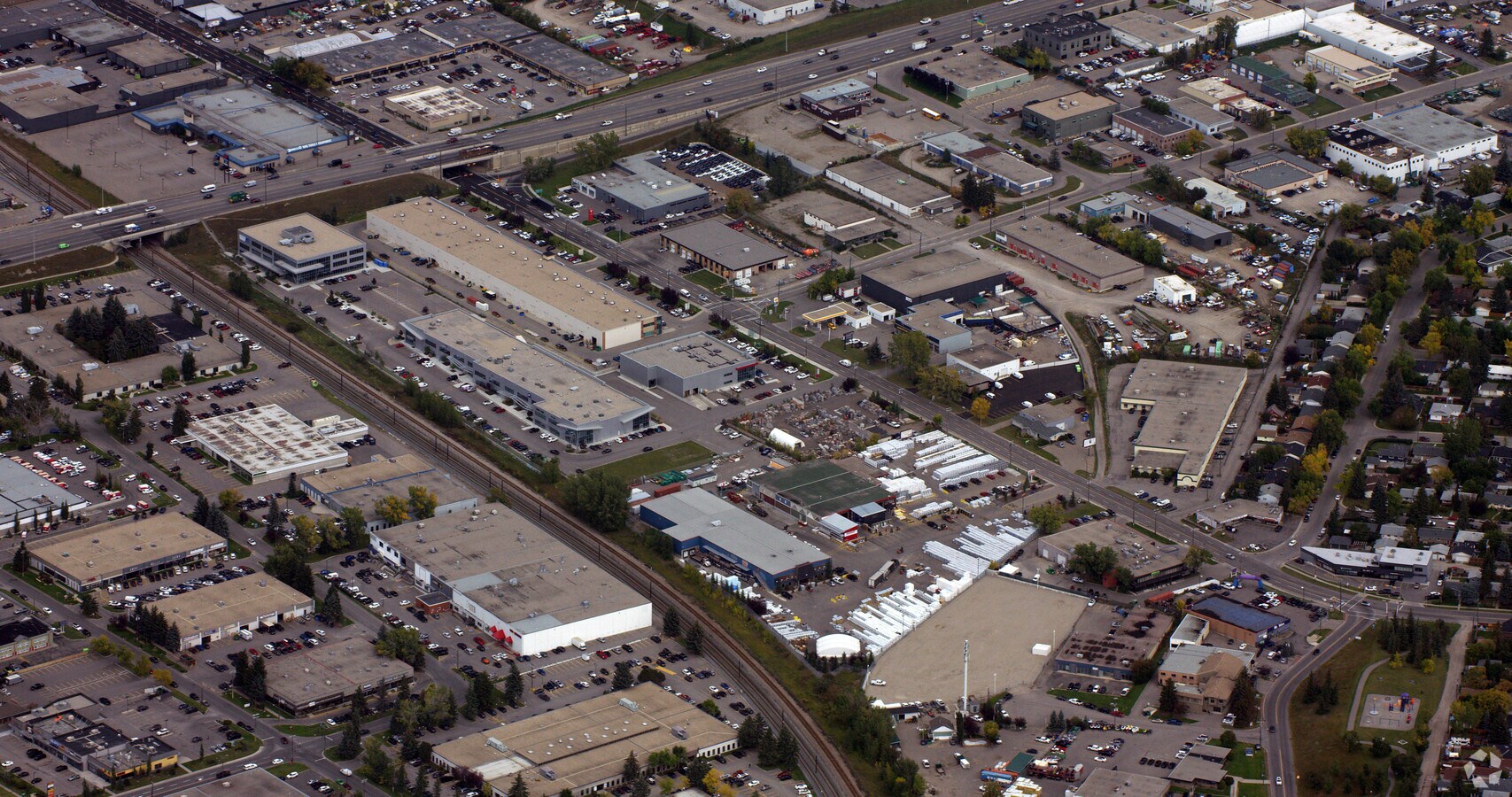 7005 Fairmount Dr SE, Calgary, AB T2H 0X4