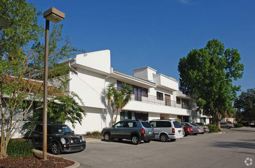 1750 W Broadway, Oviedo, FL for lease - Building Photo - Image 2 of 4