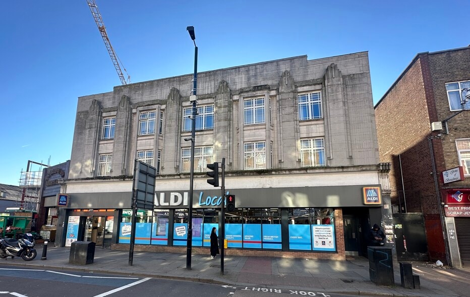 33-39A Tooting High St, London for lease - Primary Photo - Image 1 of 1