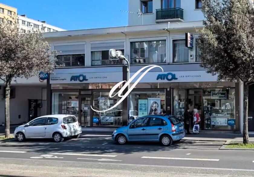 Retail in Châtillon for sale - Building Photo - Image 1 of 1