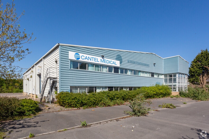 175 Kenn Rd, Clevedon for sale - Building Photo - Image 1 of 1