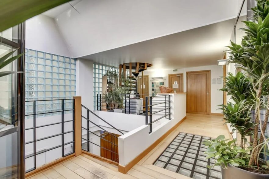 63 Rue Edouard Vaillant, Levallois-Perret for lease - Building Photo - Image 2 of 11