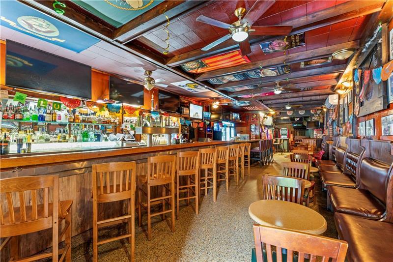 227-229 S Main St, Washington, PA for sale - Building Photo - Image 3 of 44