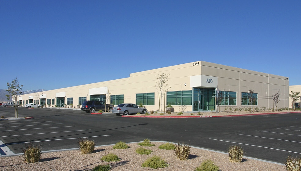 3395 W Cheyenne Ave, North Las Vegas, NV for lease - Building Photo - Image 2 of 28