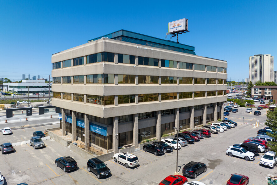 2065 Finch Avenue West, Toronto, ON for sale - Building Photo - Image 1 of 1