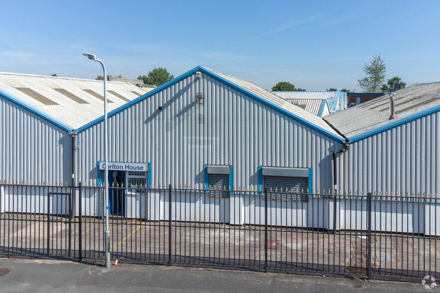 5-13 Livingstone Rd, Wolverhampton for lease - Building Photo - Image 3 of 11