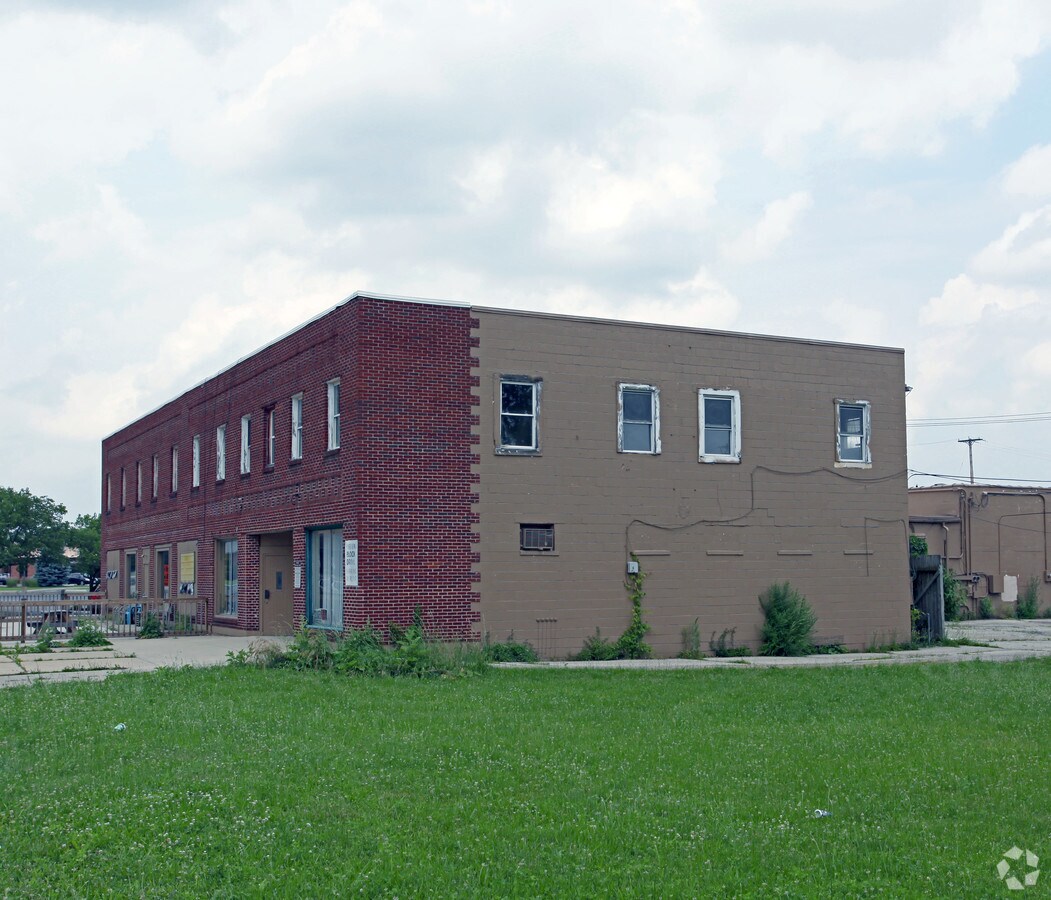 21122118 N Limestone St, Springfield, OH 45503