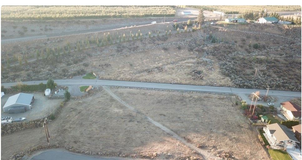 000 Sun Cove Rd, Orondo, WA for sale - Primary Photo - Image 1 of 1