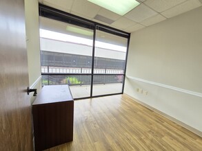 7094 Peachtree Industrial Blvd, Peachtree Corners, GA for lease Interior Photo- Image 1 of 9