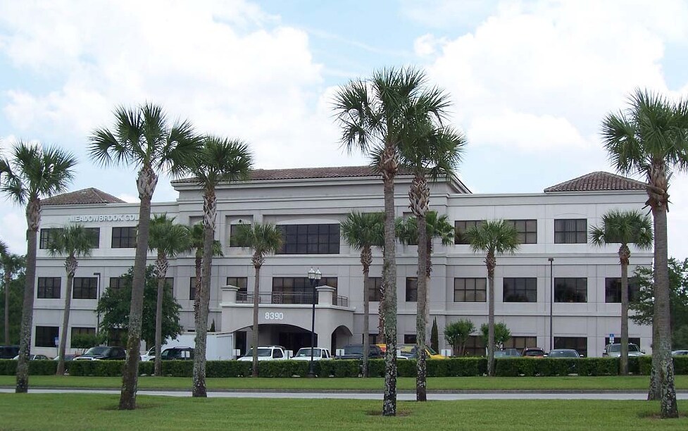 8390 Champions Gate Blvd, Davenport, FL for lease Primary Photo- Image 1 of 6