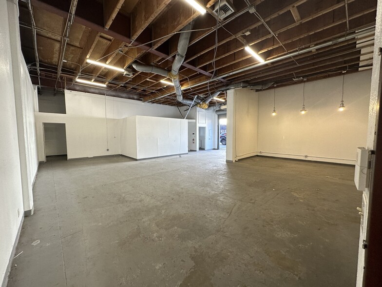 8885 Venice Blvd, Los Angeles, CA for lease - Building Photo - Image 2 of 16