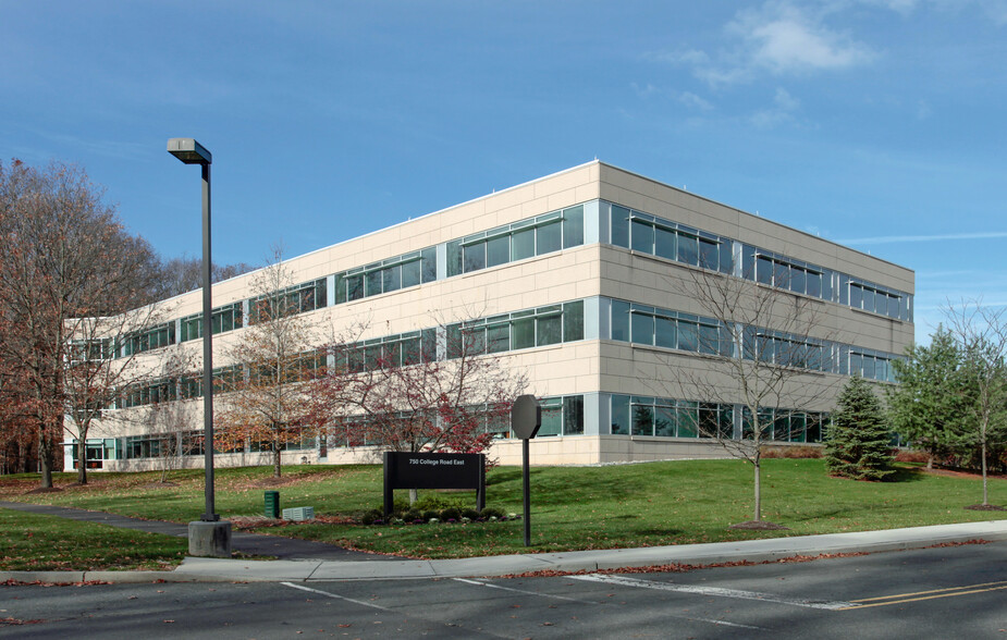 750 College Rd E, Princeton, NJ for lease - Primary Photo - Image 1 of 5