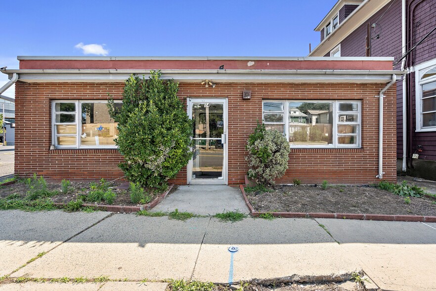 14 S State St, Hackensack, NJ for lease - Primary Photo - Image 2 of 31