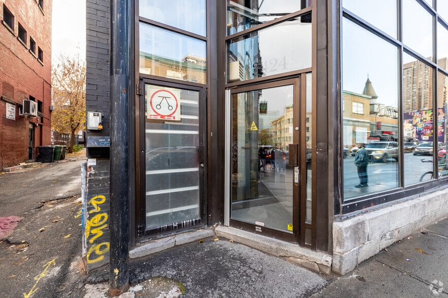 3422-3424 Av Du Parc, Montréal, QC for sale - Building Photo - Image 3 of 3