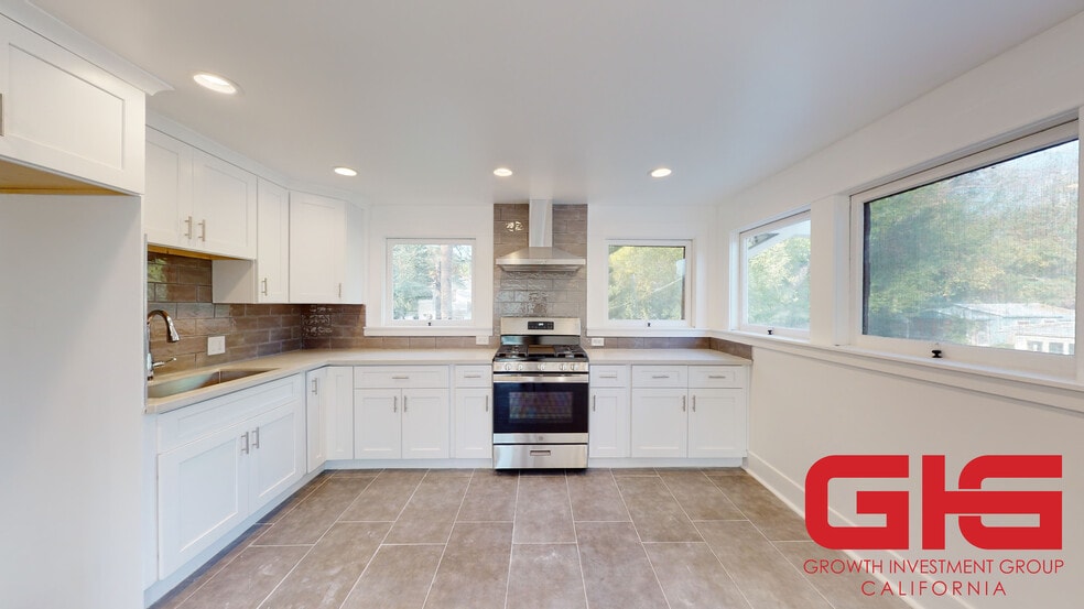 536 N Madison Ave, Pasadena, CA for sale - Building Photo - Image 3 of 33