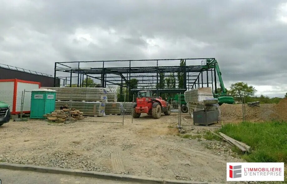 Flex in Betton for lease - Building Photo - Image 1 of 3