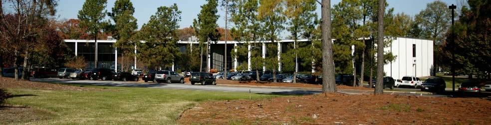 8100 Three Chopt Rd, Richmond, VA for lease - Building Photo - Image 2 of 18