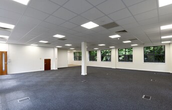 Wellfield, Runcorn for lease Interior Photo- Image 2 of 2