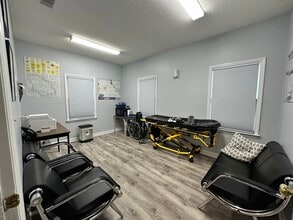 9 Allen Cail Dr, Statesboro, GA for lease Interior Photo- Image 2 of 10