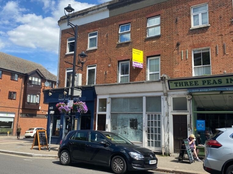 36A Brighton Rd, Surbiton for sale - Primary Photo - Image 1 of 1
