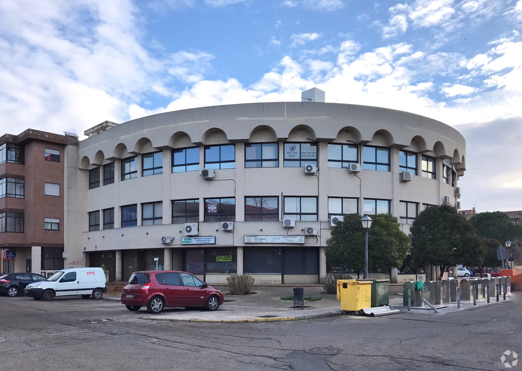 in Torrejón de la Calzada, Madrid for sale Primary Photo- Image 1 of 1