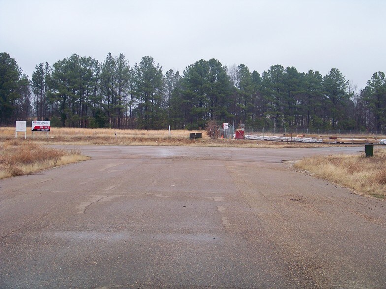 Commerce Rd @ Hwy 57, Piperton, TN for sale - Building Photo - Image 1 of 1