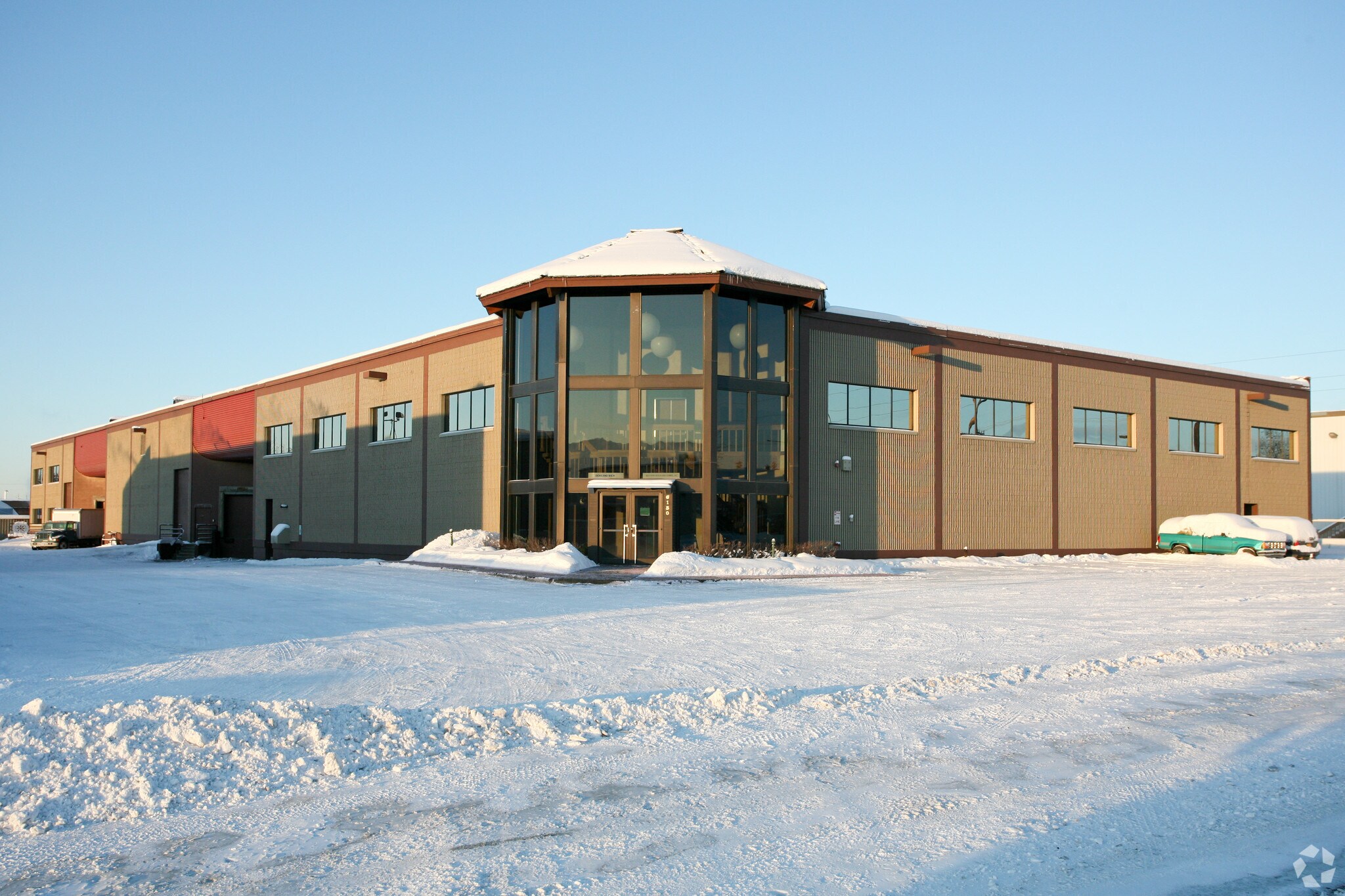 6130 Tuttle Pl, Anchorage, AK for sale Primary Photo- Image 1 of 1