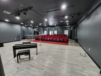 More details for 415 E Parkwood Ave, Friendswood, TX - Office for Lease