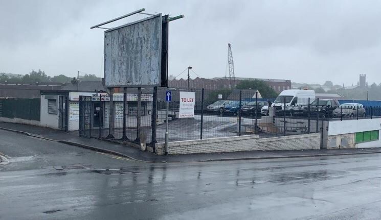 Shaw Rd, Oldham for sale - Primary Photo - Image 1 of 1