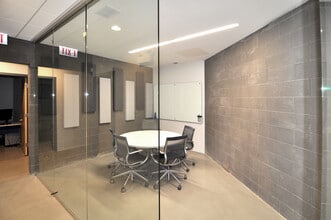 1515-1519 W Haddon Ave, Chicago, IL for lease Interior Photo- Image 1 of 9