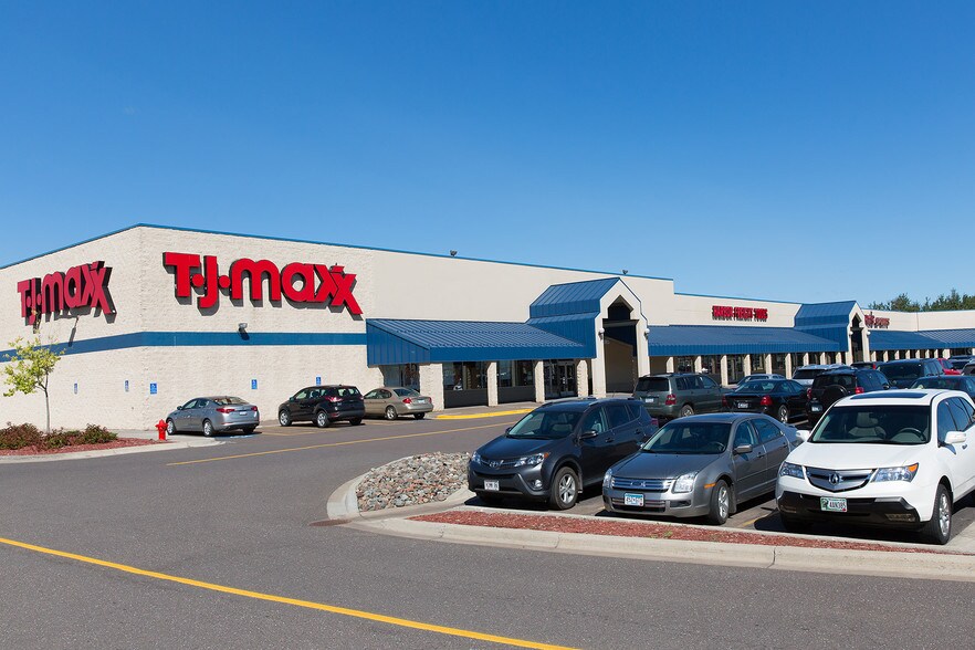 5115 Burning Tree Rd, Duluth, MN 55811