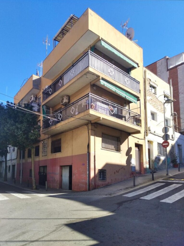 Multifamily in Badalona, Barcelona for sale Building Photo- Image 1 of 2