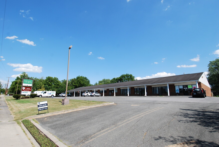 7700-7728 Main St, Middletown, VA for lease - Building Photo - Image 3 of 4