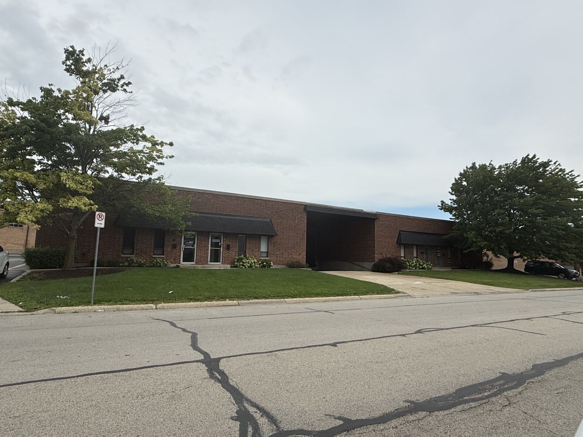 1232 W Capitol Dr, Addison, IL for sale Building Photo- Image 1 of 1