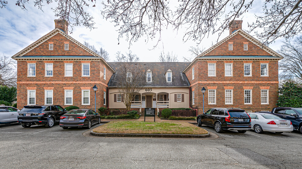 605 N Courthouse Rd, Richmond, VA for sale - Building Photo - Image 1 of 39