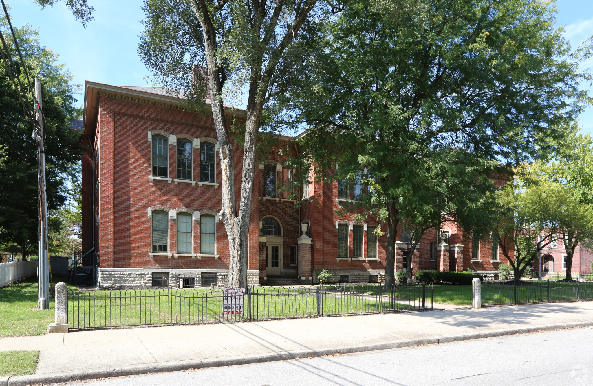 929 Harrison Ave, Columbus, OH for lease Primary Photo- Image 1 of 5