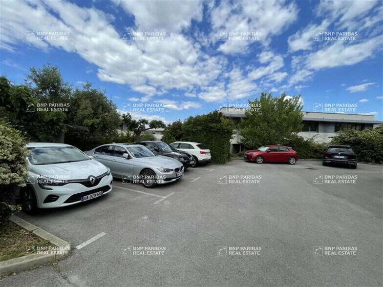 Office in Baillargues for sale - Building Photo - Image 3 of 24