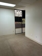300-336 S Abel St, Milpitas, CA for lease Interior Photo- Image 1 of 5