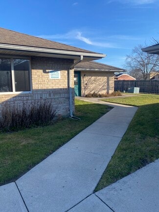 More details for 1206 Union Rd, Englewood, OH - Multifamily for Sale