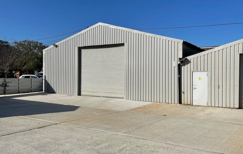 Blackmore Hl, Buckingham for sale - Building Photo - Image 1 of 1