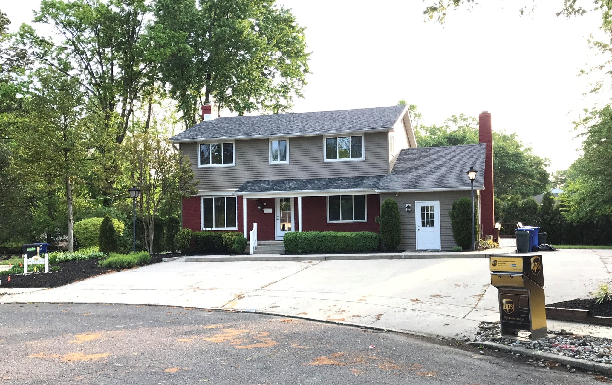 105 Fairway Ter, Mount Laurel, NJ for sale Primary Photo- Image 1 of 1