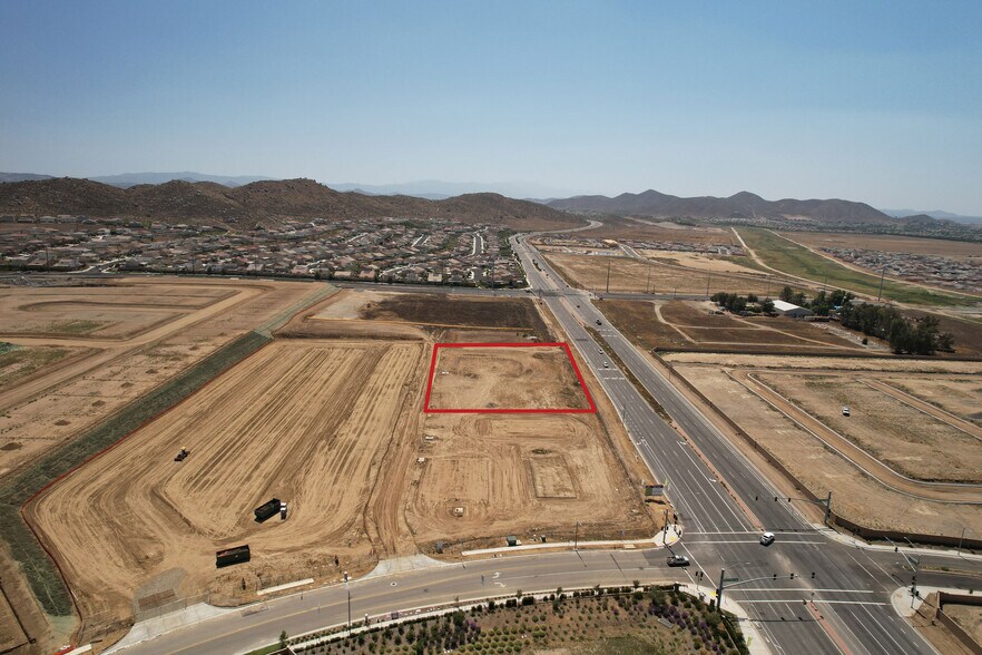 85 Domenigoni Parkway, Winchester, CA for sale - Building Photo - Image 2 of 3