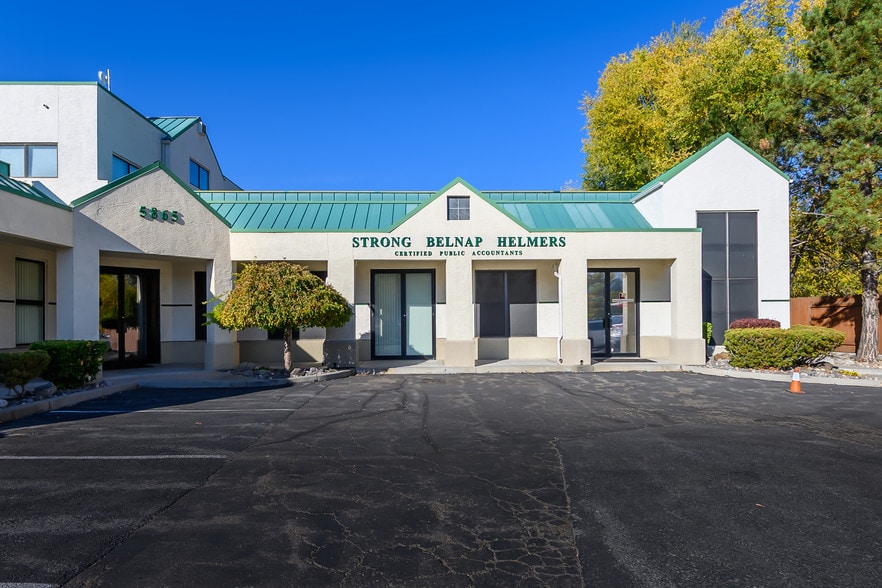 5865 Tyrone Rd, Reno, NV for lease - Building Photo - Image 3 of 19
