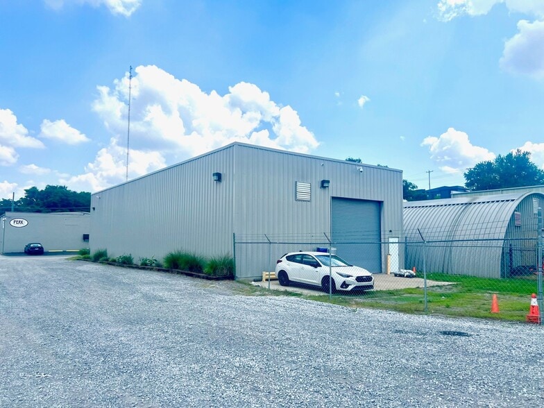 43 Industry St, Nashville, TN for lease - Building Photo - Image 3 of 5