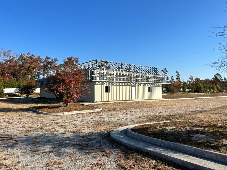 6200 Currins Rd, Chester, VA for sale - Building Photo - Image 1 of 1