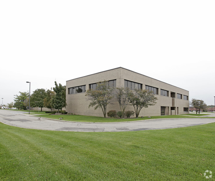 1849 W Maple Rd, Troy, MI for lease - Other - Image 2 of 13