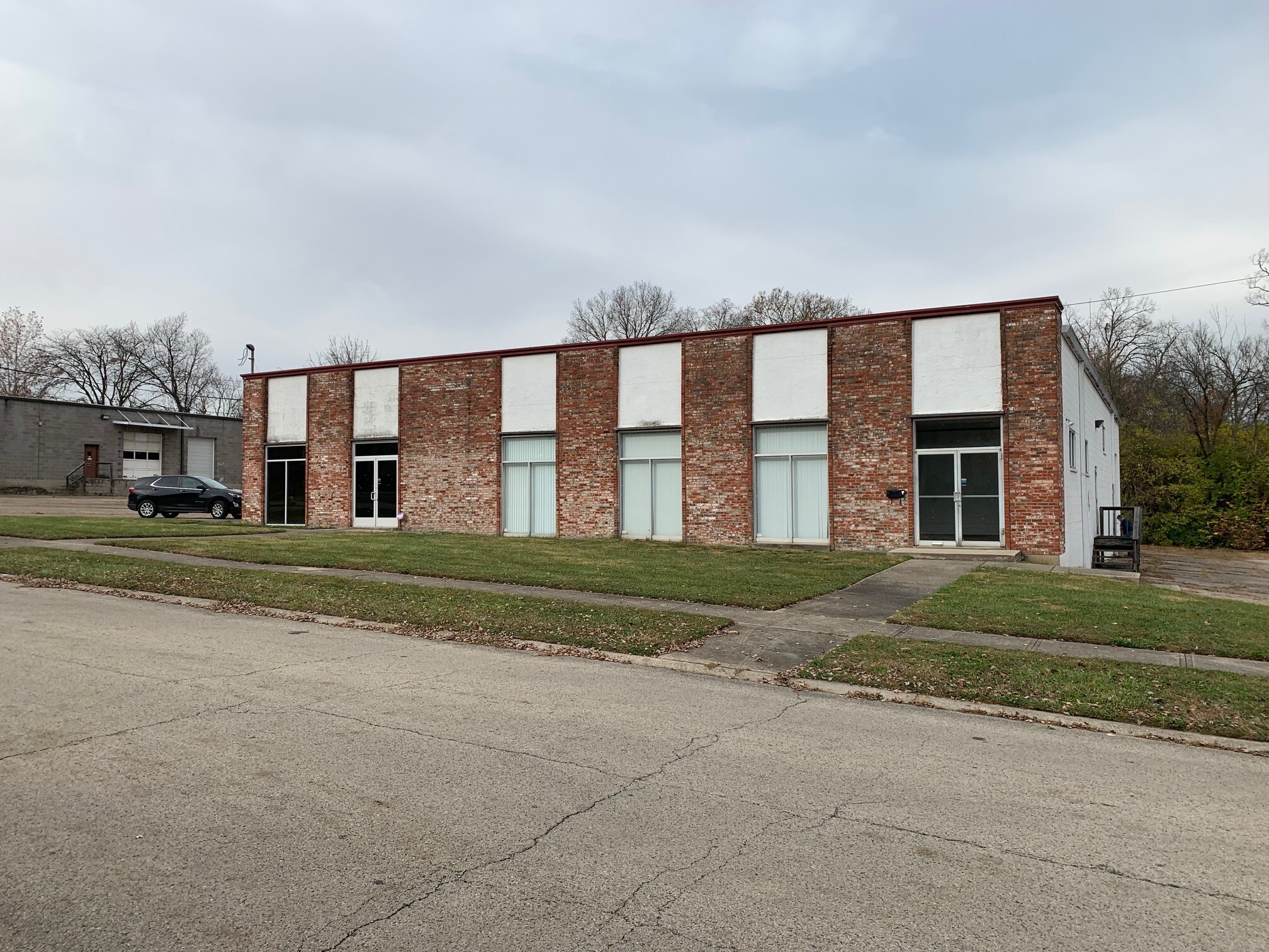 70-80 Novner Dr, Woodlawn, OH for sale Building Photo- Image 1 of 1