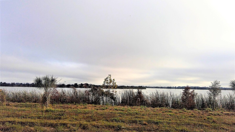 0 Shell Point Rd, Ruskin, FL 33570