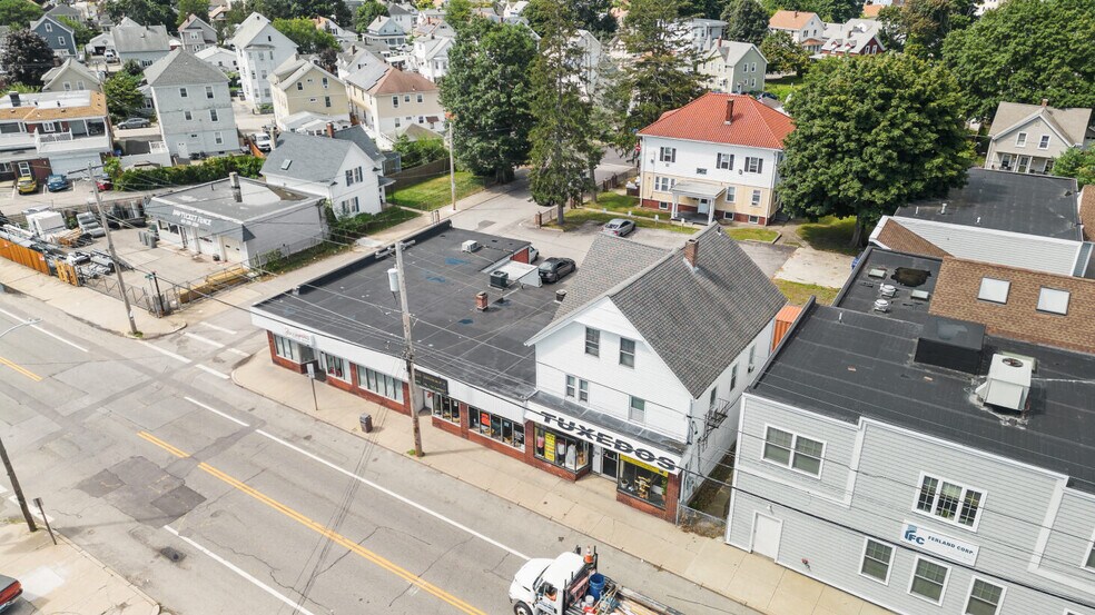 546 Smithfield Ave Pawtucket, RI for Sale