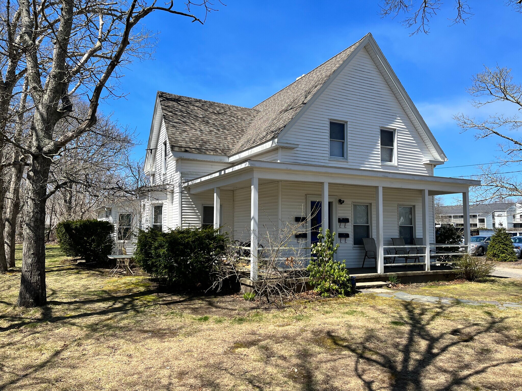 15 Davisville Rd, E Falmouth, MA 02536